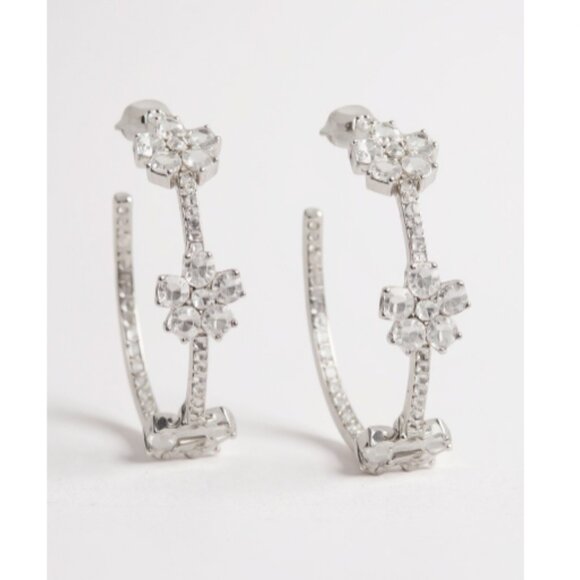 kate spade Gleaming Gardenia Flower Hoops Silver NWT - Picture 1 of 3